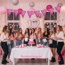 PYNT TIL BURSDAG JENTE 17 ÅR (illustrasjonsbilde) thumbnail