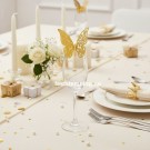 GULLFARGEDE SOMMERFUGLER BORDKORT (illustrasjonsbilde) thumbnail