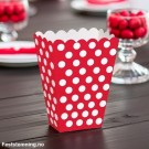 RØDE POLKA DOT GODTEBOKSER ((illustrasjonsbilde) thumbnail