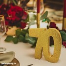 BORDPYNT TIL 70-ÅRSDAG (illustrasjonsbilde) thumbnail