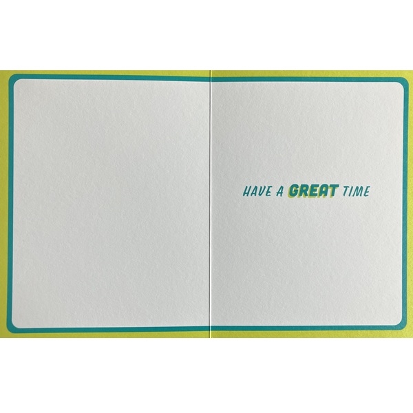 HUMOR BURSDAGSKORT 17 ÅR - GO NUTS (INNSIDE)