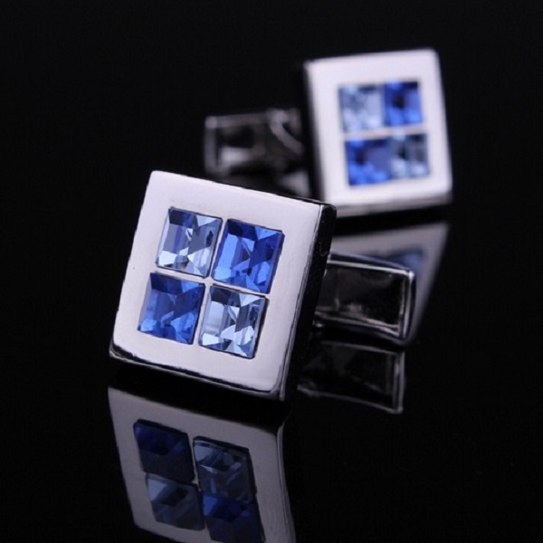 MANSJETTKNAPPER MED KVADRATISKE BLÅ STENER