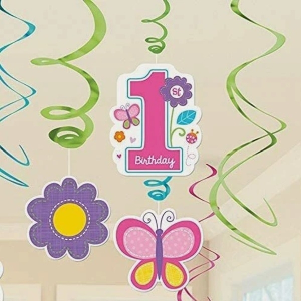 PYNT TIL 1-ÅRSDAG FOR JENTE