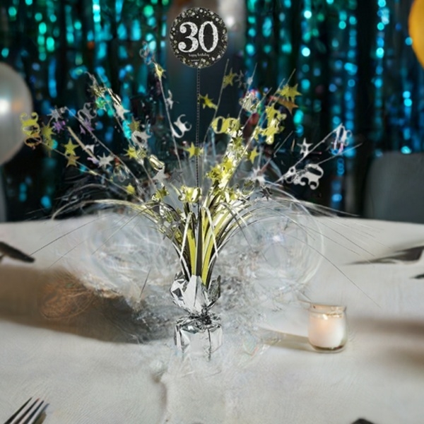 BORDDEKORASJON 30 ÅR (illustrasjonsbilde)