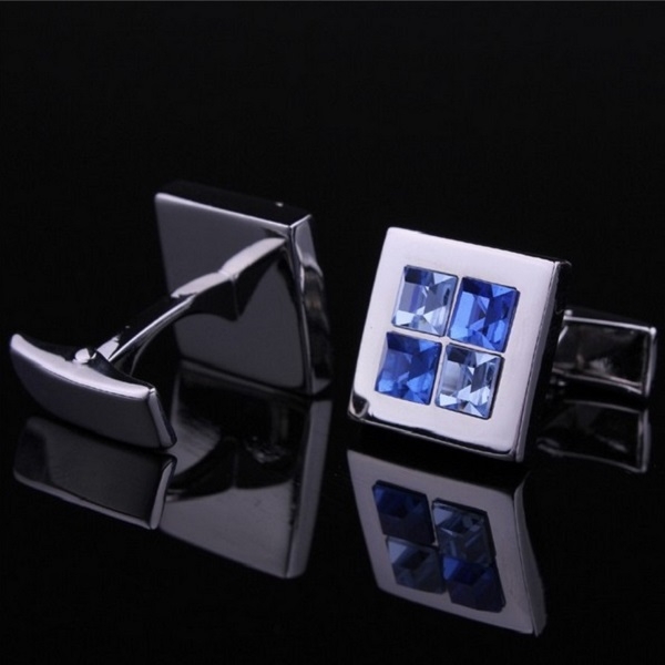 MANSJETTKNAPPER MED KVADRATISKE BLÅ STENER