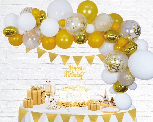 GOLD BALLOON GARLAND KIT