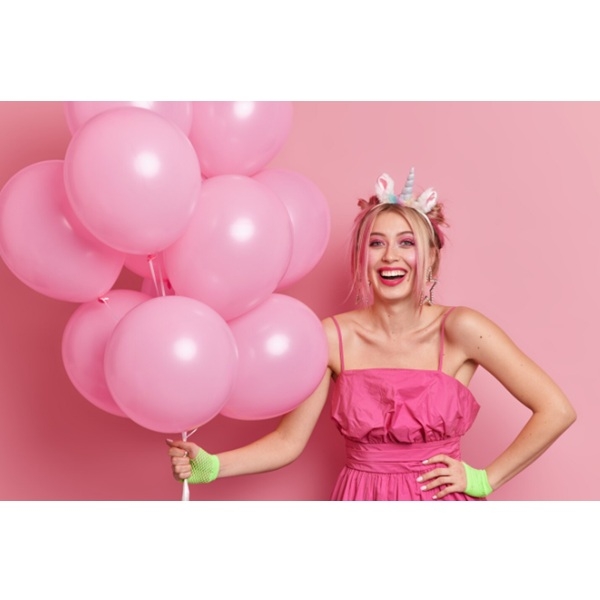 MELLOMROSA BALLONGER (illustrasjonbilde)