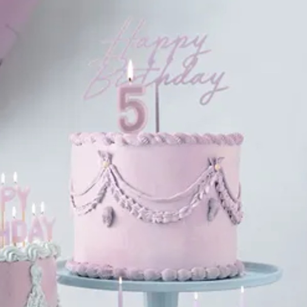 LILLA KAKEPYNT (illustrasjonsbilde)